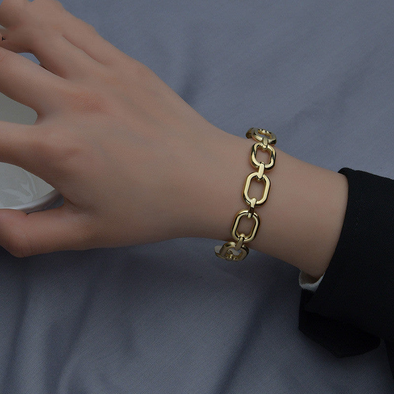 Chunky Chainlink Bracelet