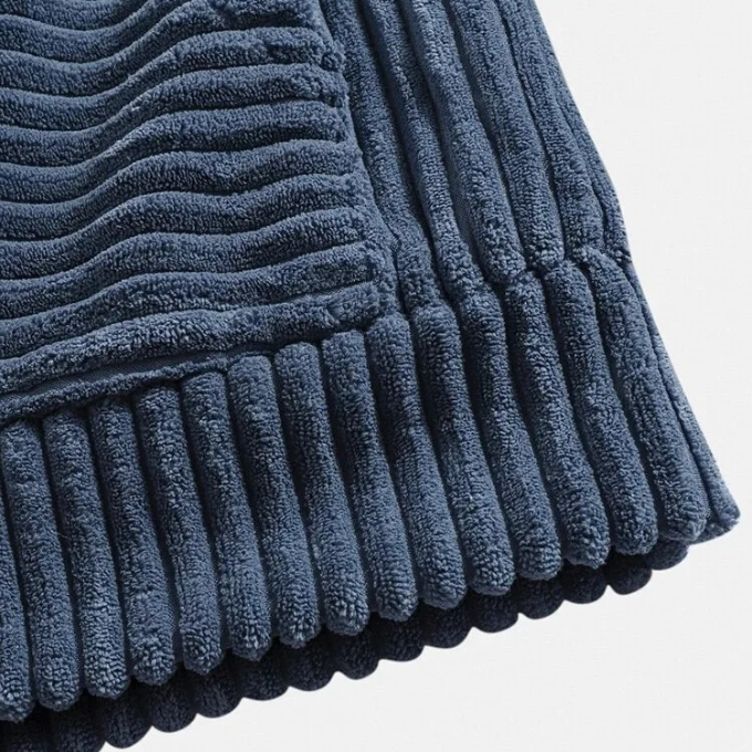 Sweat à capuche en velours côtelé en bois